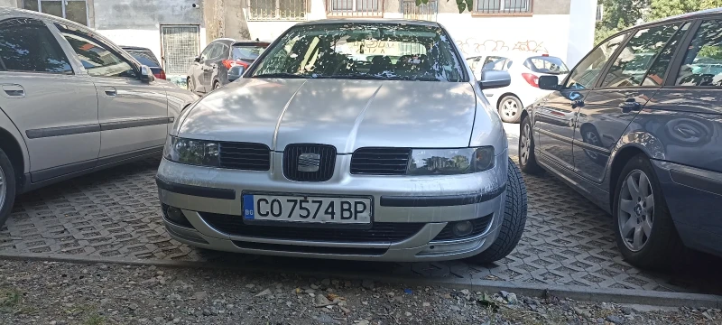 Seat Leon 1.6 16V, снимка 2 - Автомобили и джипове - 47159892