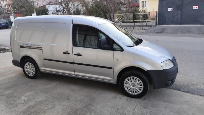 VW Caddy Maxi(Дълга База) 1.9Tdi 2009g 352000km , снимка 3 - Автомобили и джипове - 49424139