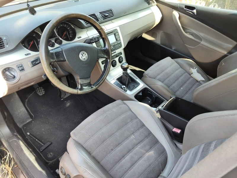 VW Passat 6 2, 0TDI 140ps КОЖА, снимка 5 - Автомобили и джипове - 51951925