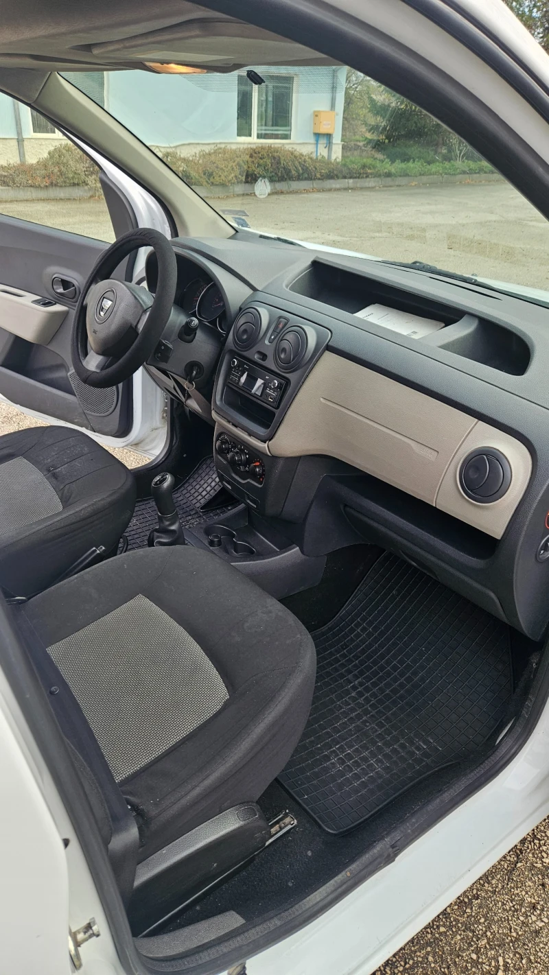 Dacia Dokker, снимка 8 - Автомобили и джипове - 52520347