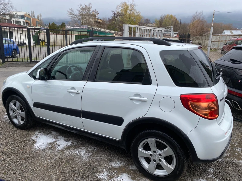 Suzuki SX4 1.6 4X4 120кс. БЕНЗИН-ГАЗ, снимка 6 - Автомобили и джипове - 52659301