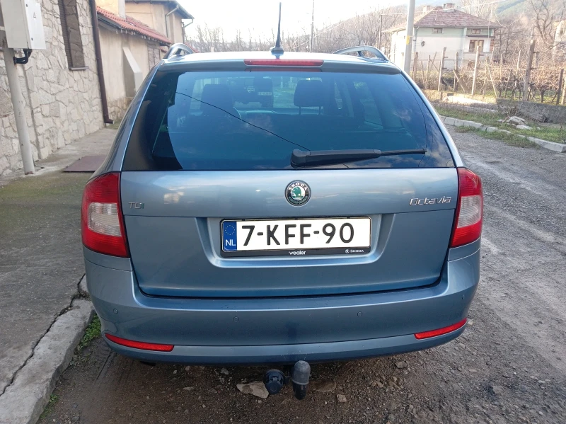 Skoda Octavia 1600. 75, снимка 4 - Автомобили и джипове - 53205782