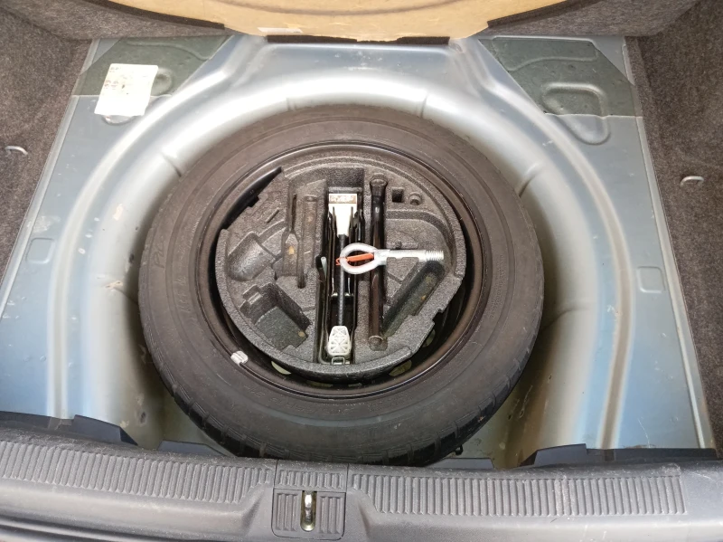 Skoda Octavia 1600. 75, снимка 8 - Автомобили и джипове - 53205782