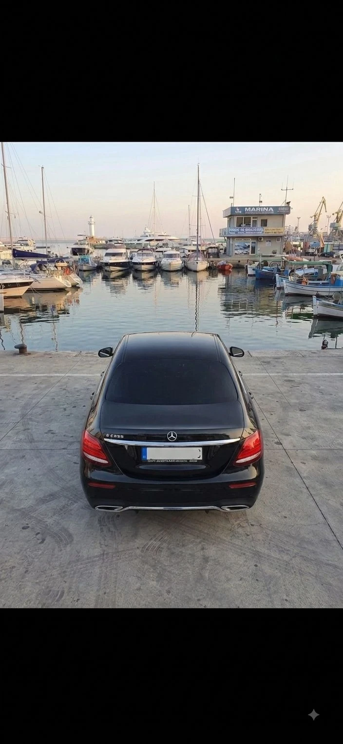 Mercedes-Benz E 220, снимка 4 - Автомобили и джипове - 55794061