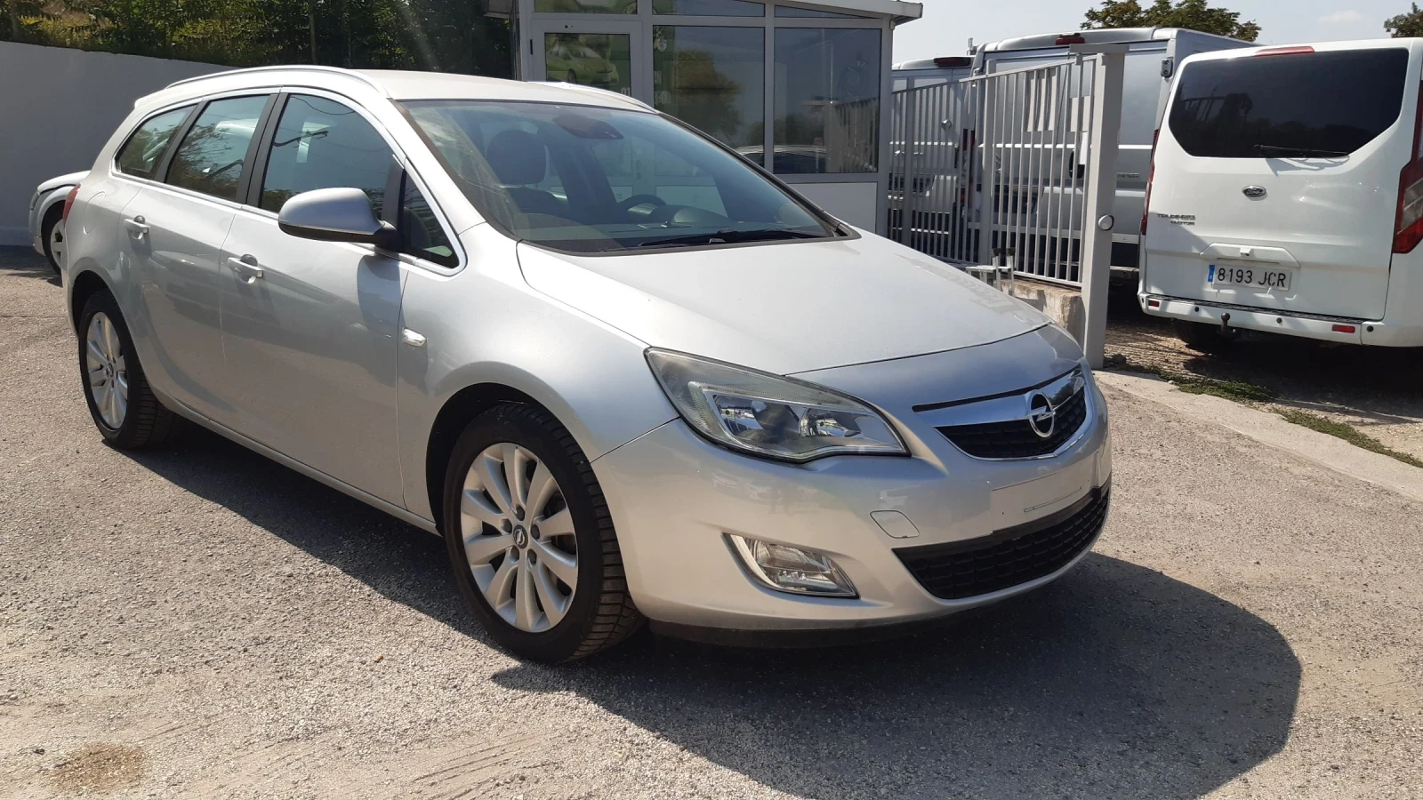 Opel Astra 1.7CDTI.ВНОС ИТАЛИЯ. - изображение 6