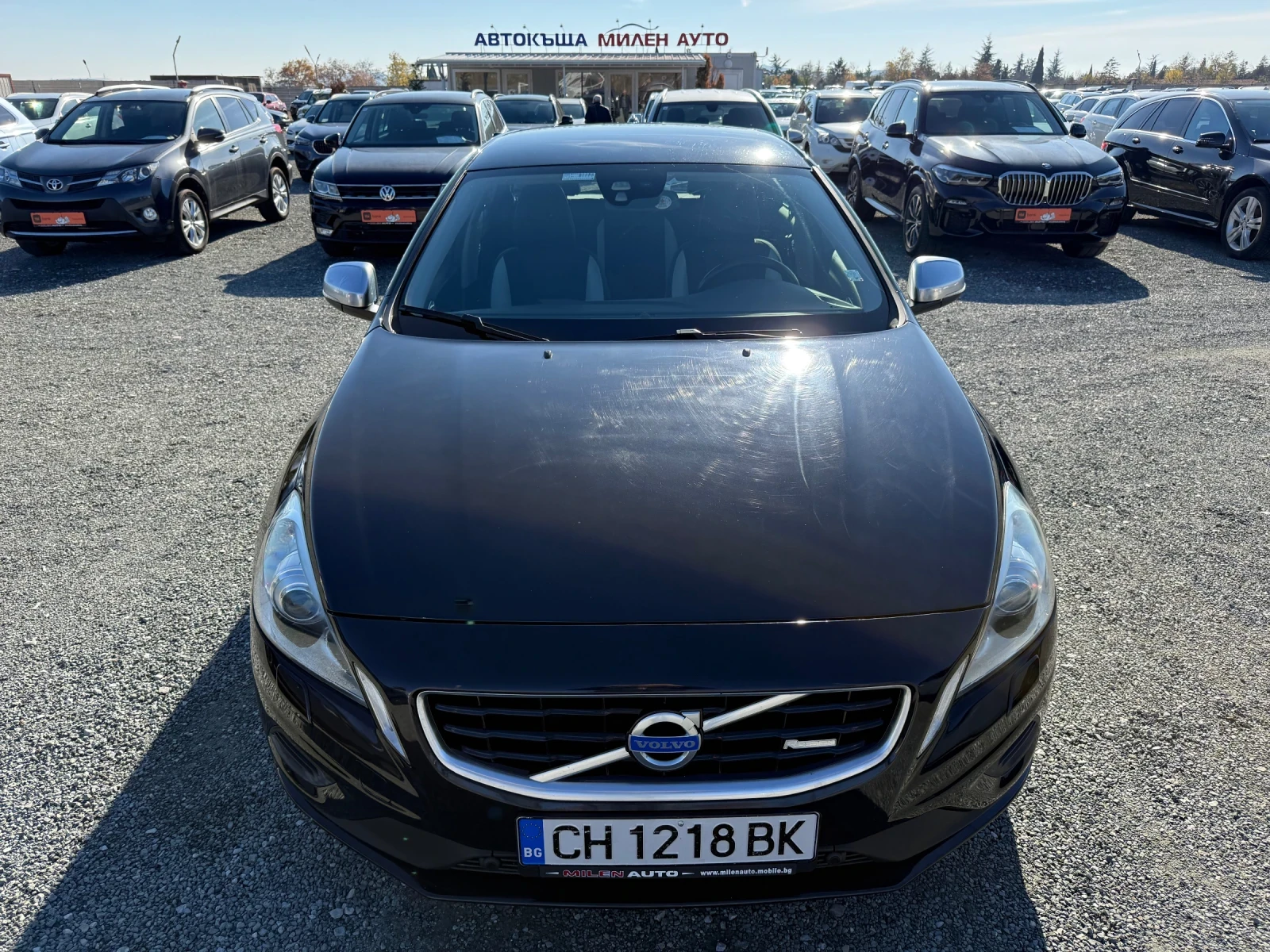 Volvo V60 (KATO НОВА) - изображение 2