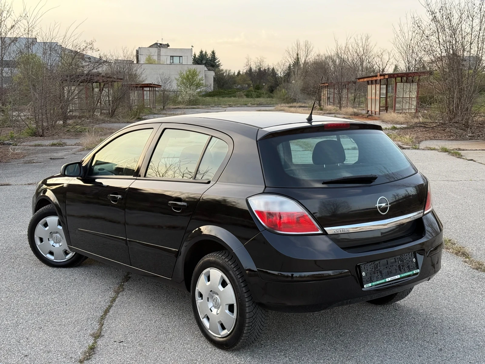 Opel Astra 1.6 TWINPORT 105h.p - изображение 3