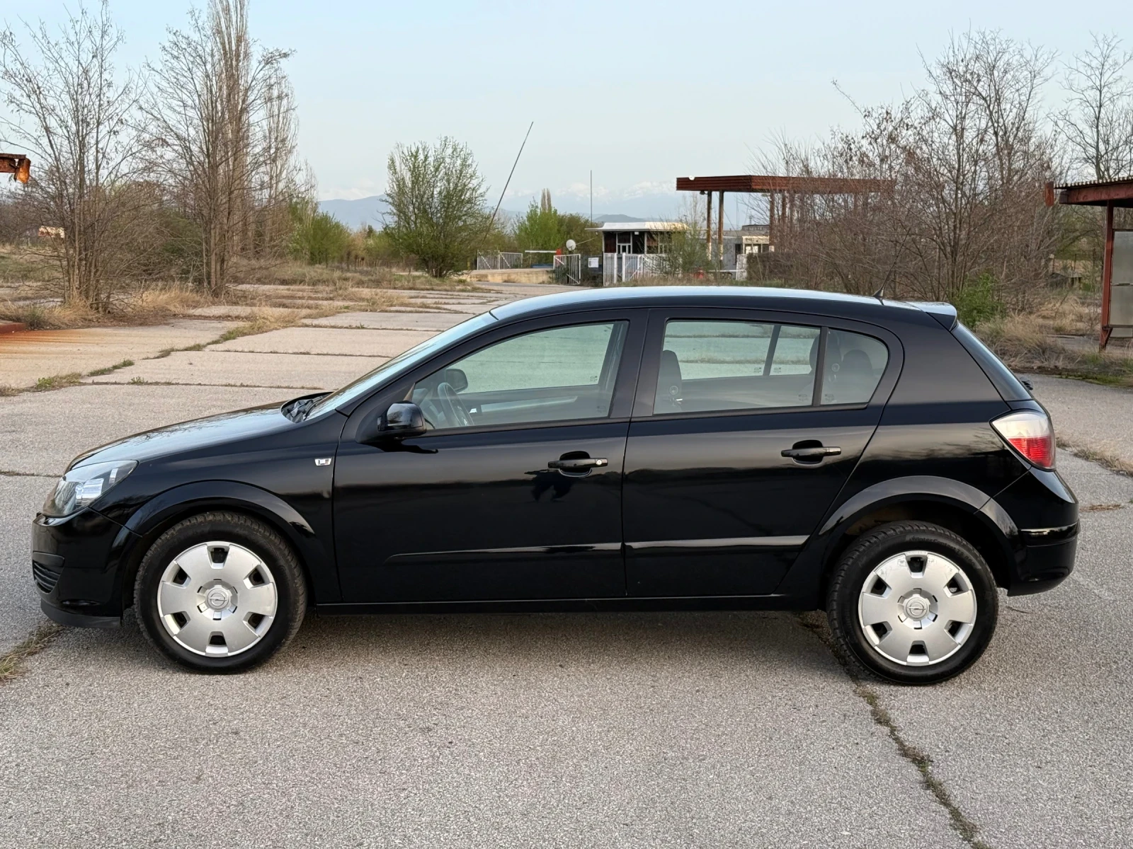 Opel Astra 1.6 TWINPORT 105h.p - изображение 2