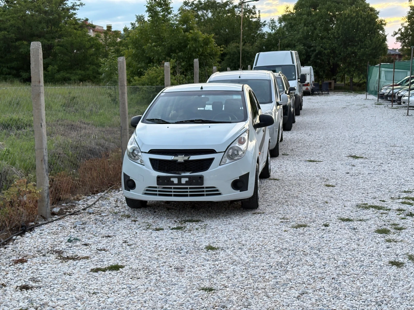 Chevrolet Spark 4 цилиндъра 1.0 куб. 75 кс 2011г - изображение 7