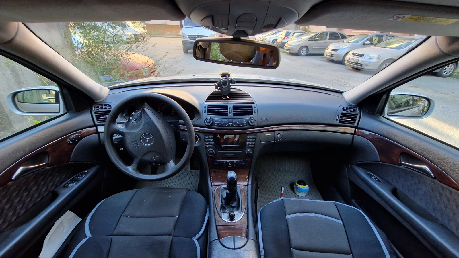Mercedes-Benz E 220 CDI - изображение 4