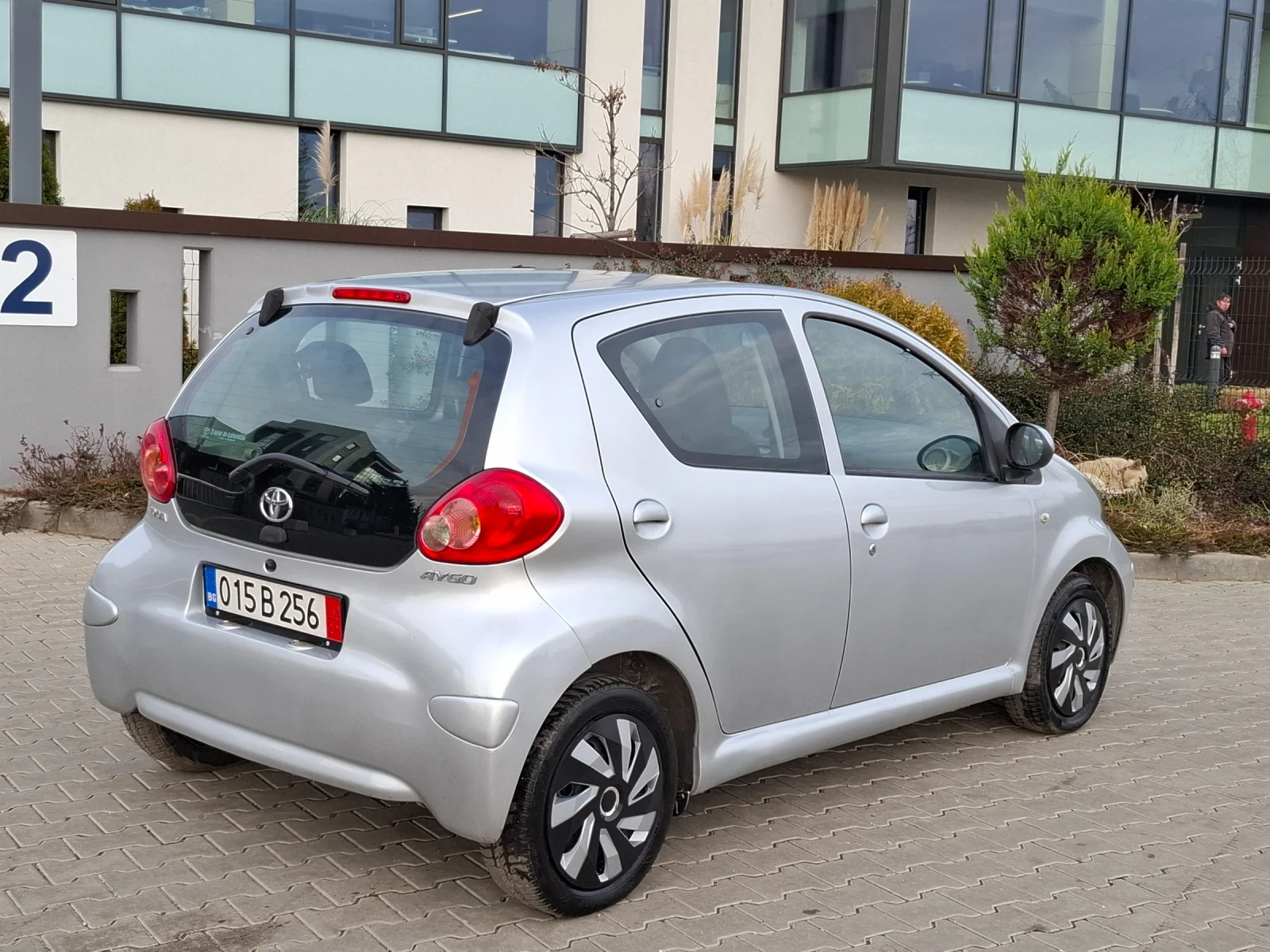 Toyota Aygo 1.0VVT-I* (68��)* * A��������* * ��� ����* *  | Mobile.bg � ����������� 6