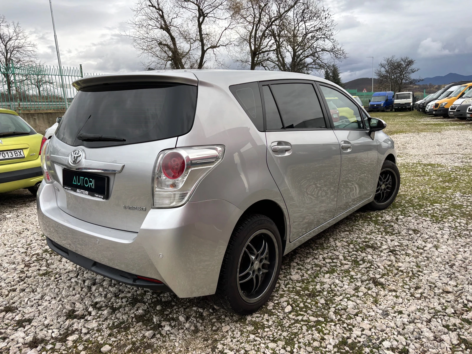 Toyota Verso D4D FACELIFT - изображение 4