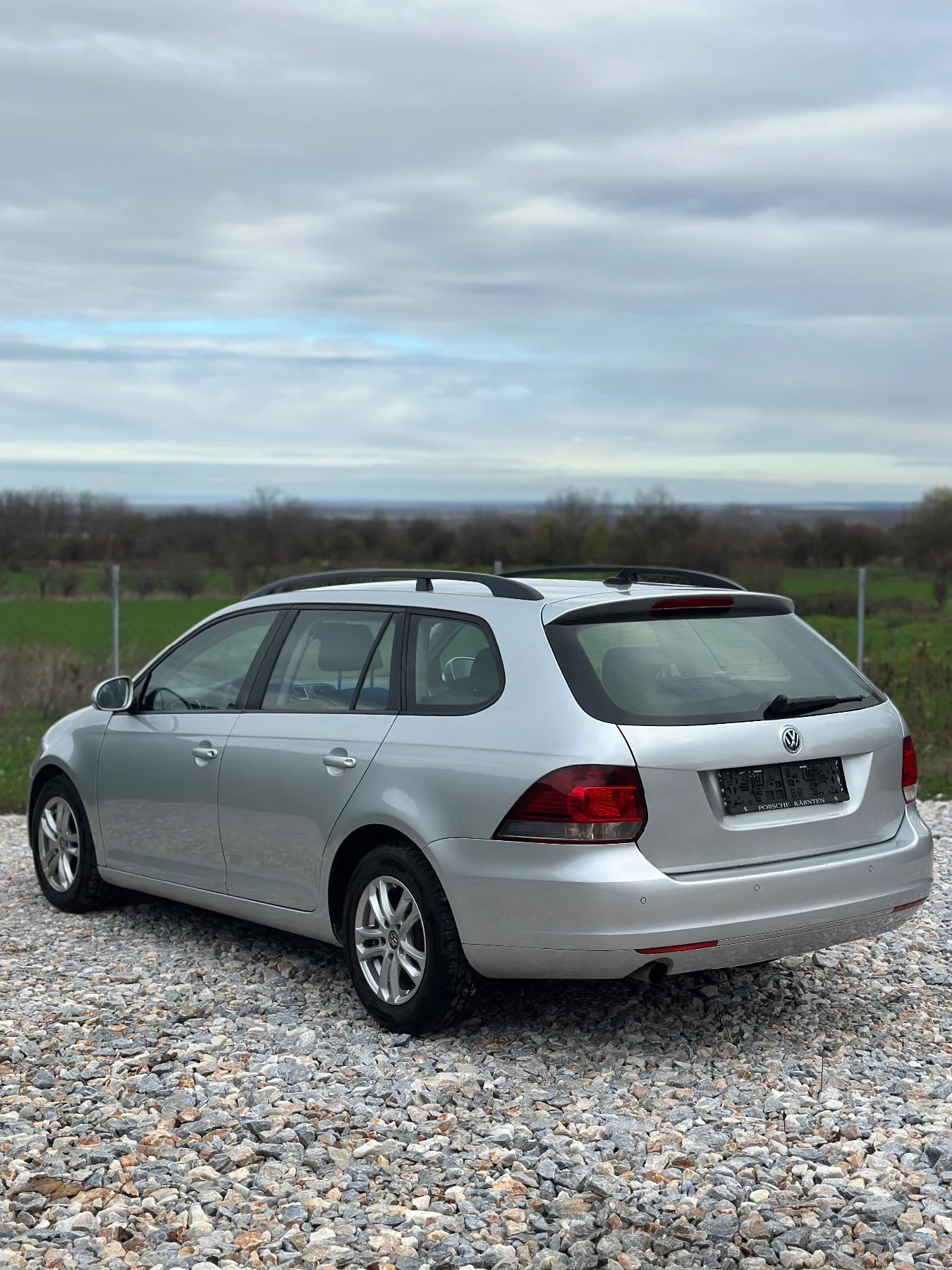 VW Golf Variant 1.6 TDI. * Перфектен* , снимка 6 - Автомобили и джипове - 53803820