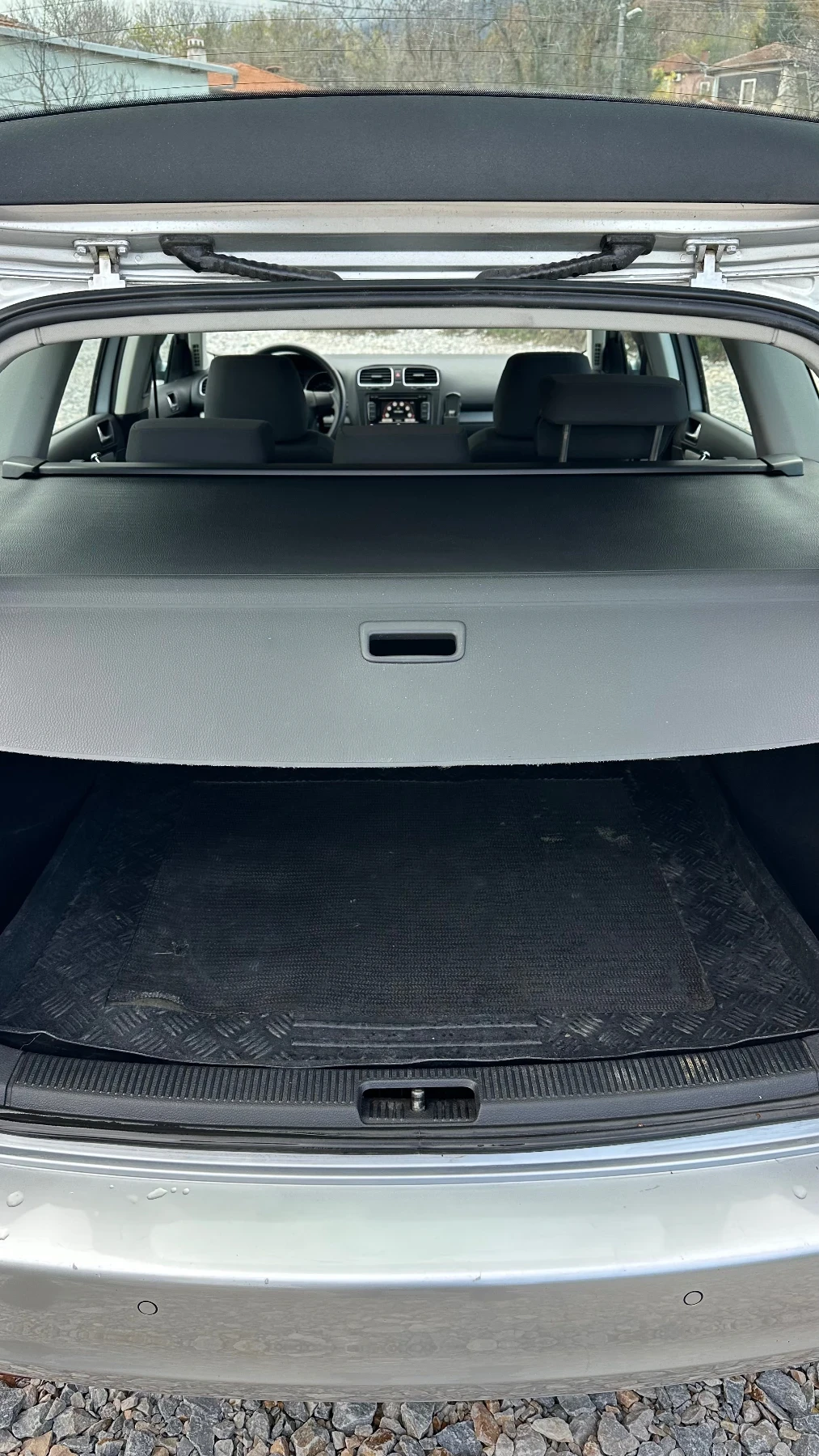 VW Golf Variant 1.6 TDI. * Перфектен* , снимка 13 - Автомобили и джипове - 53803820