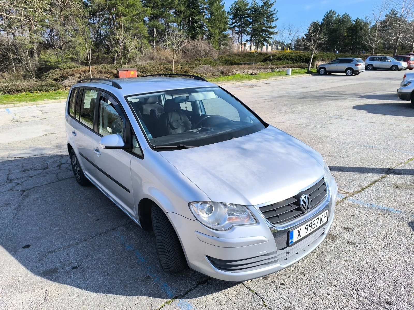VW Touran, снимка 2 - Автомобили и джипове - 54515277