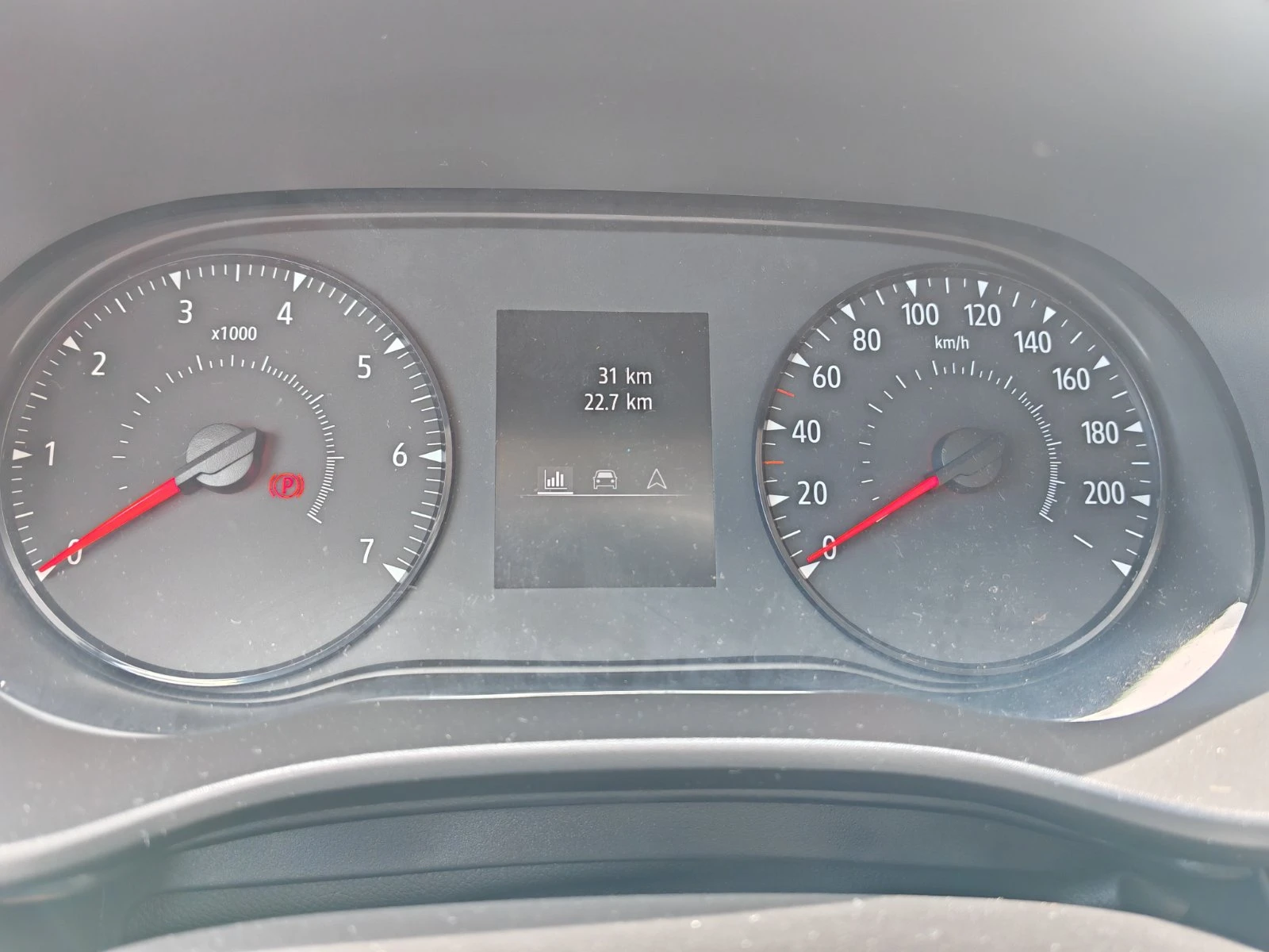 Dacia Sandero Stepway, 1790E за получаване, 1.2TCE ГАЗ - Автомат, снимка 11 - Автомобили и джипове - 54913366