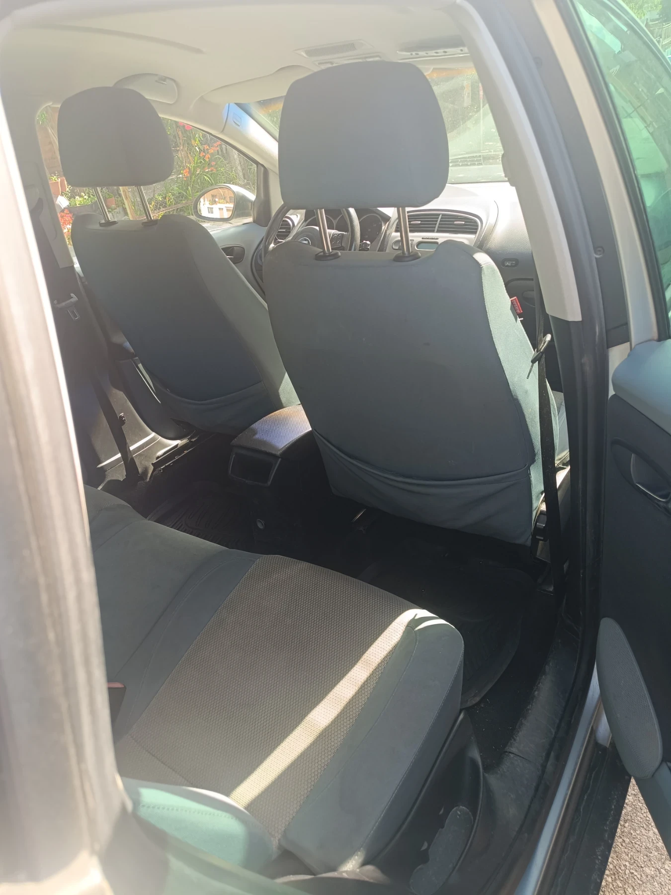 Seat Altea Бензин/ газ, снимка 10 - Автомобили и джипове - 54980684