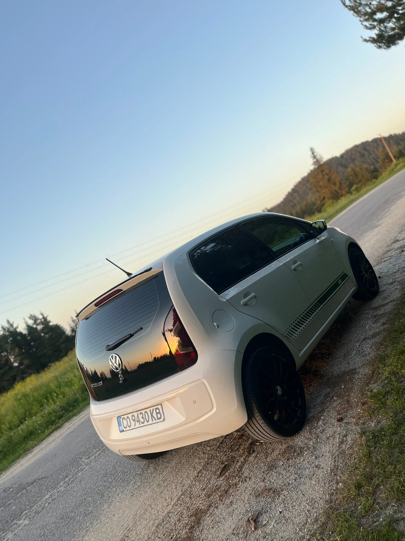 VW Up, снимка 6 - Автомобили и джипове - 55094356