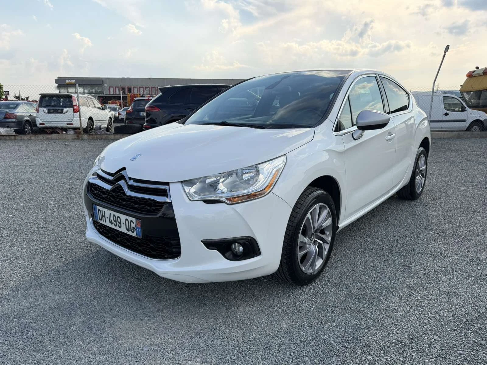Citroen DS4 2.0hdi 168хил. РЕАЛНИ КМ, снимка 8 - Автомобили и джипове - 55674457