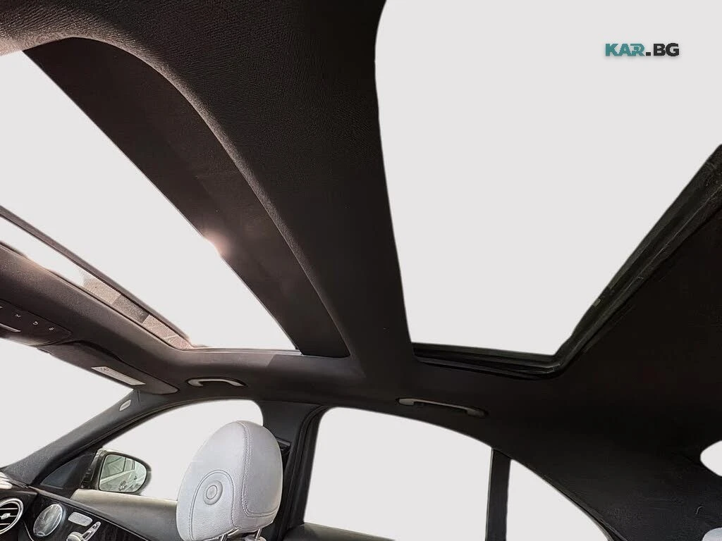 Mercedes-Benz C 300 4MATIC/AMG-LINE/DRIVE-ASSISTS/SUNROOF, снимка 16 - Автомобили и джипове - 55729741