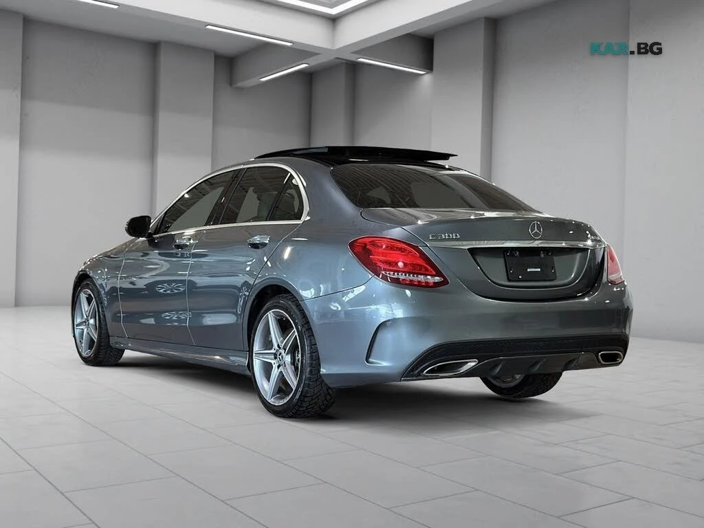 Mercedes-Benz C 300 4MATIC/AMG-LINE/DRIVE-ASSISTS/SUNROOF, снимка 4 - Автомобили и джипове - 55729741