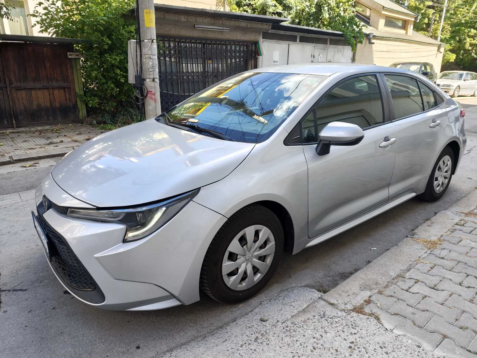 Toyota Corolla 1, 8  L, снимка 2 - Автомобили и джипове - 55954502