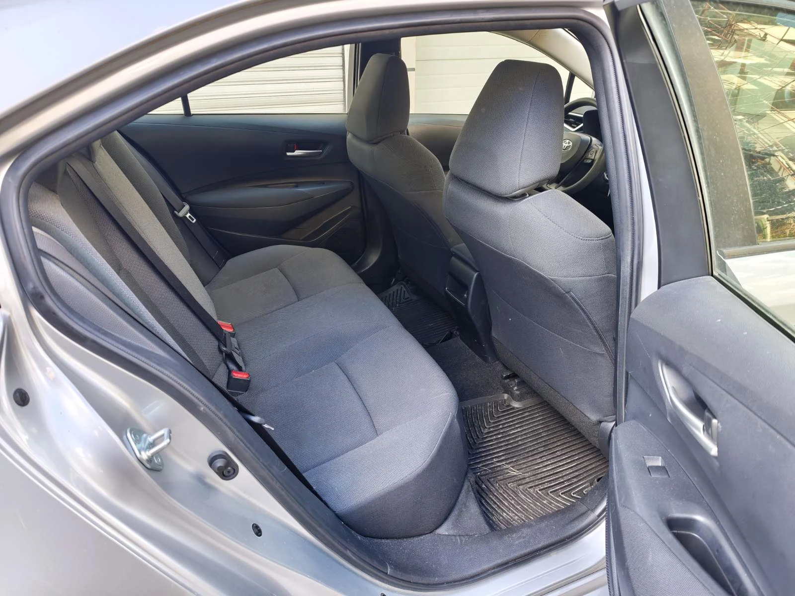 Toyota Corolla 1, 8  L, снимка 9 - Автомобили и джипове - 55954502