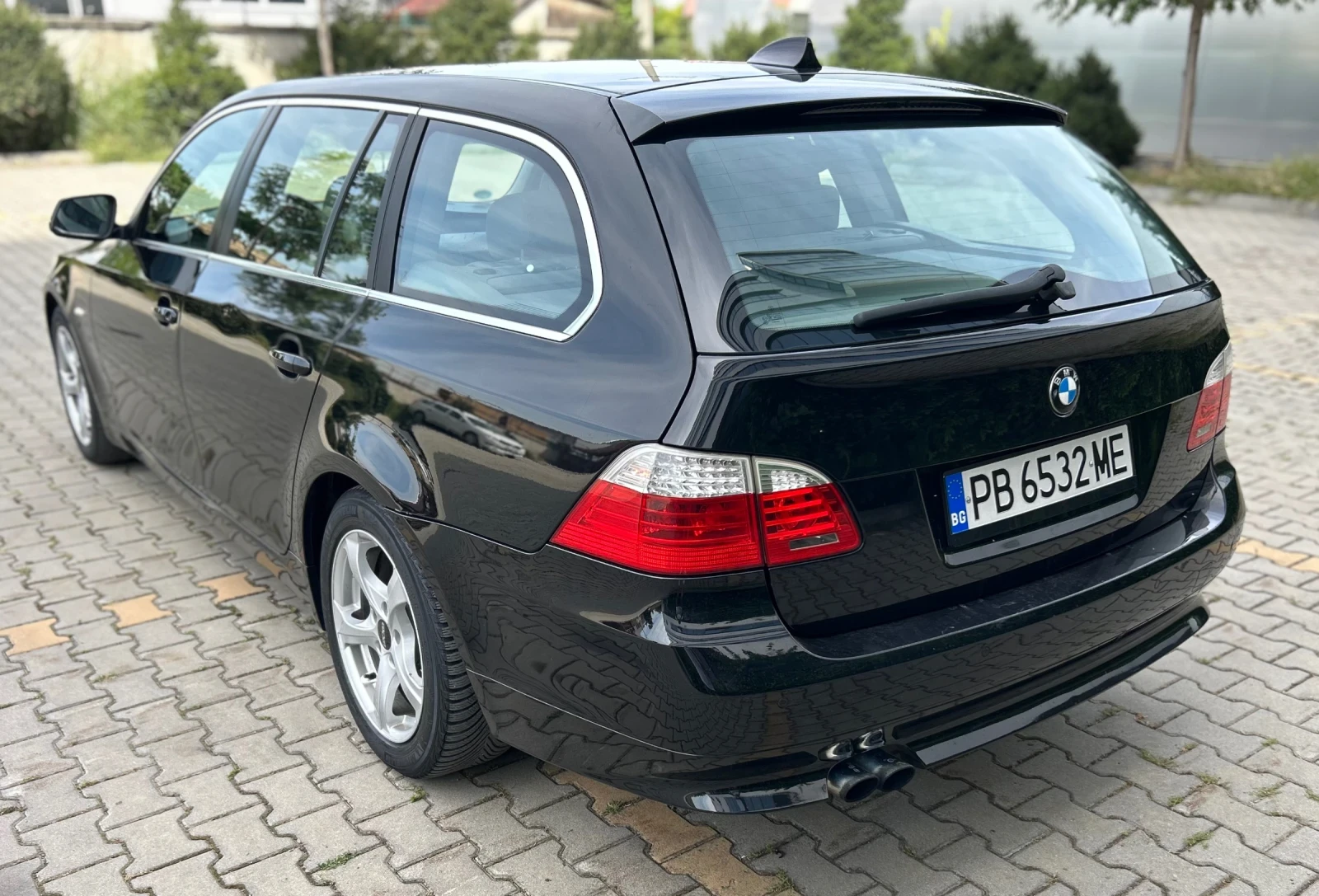 BMW 530 Xi, снимка 4 - Автомобили и джипове - 55970904