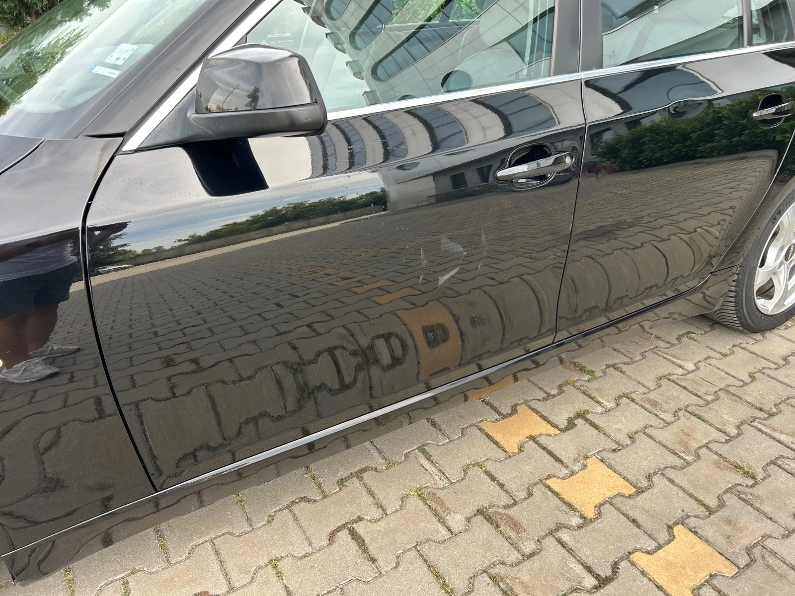 BMW 530 Xi, снимка 10 - Автомобили и джипове - 55970904