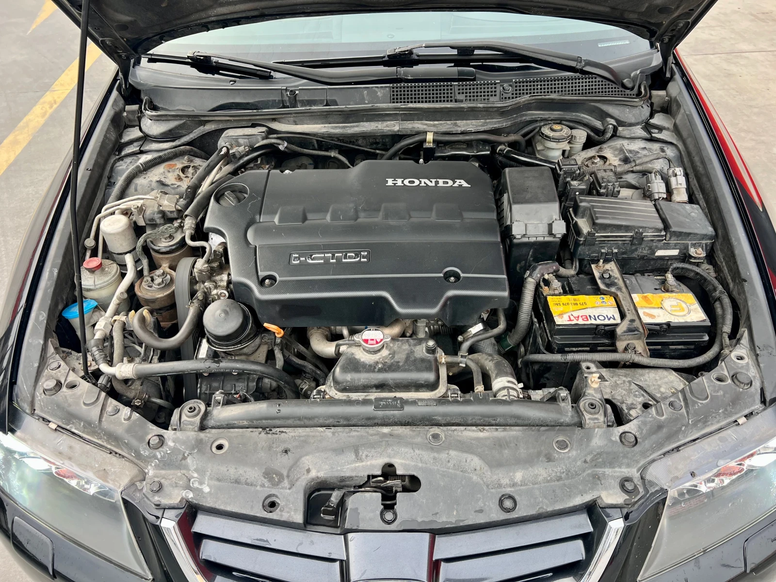 Honda Accord 2.2 i-CTDi Обслужена!, снимка 7 - Автомобили и джипове - 56272145