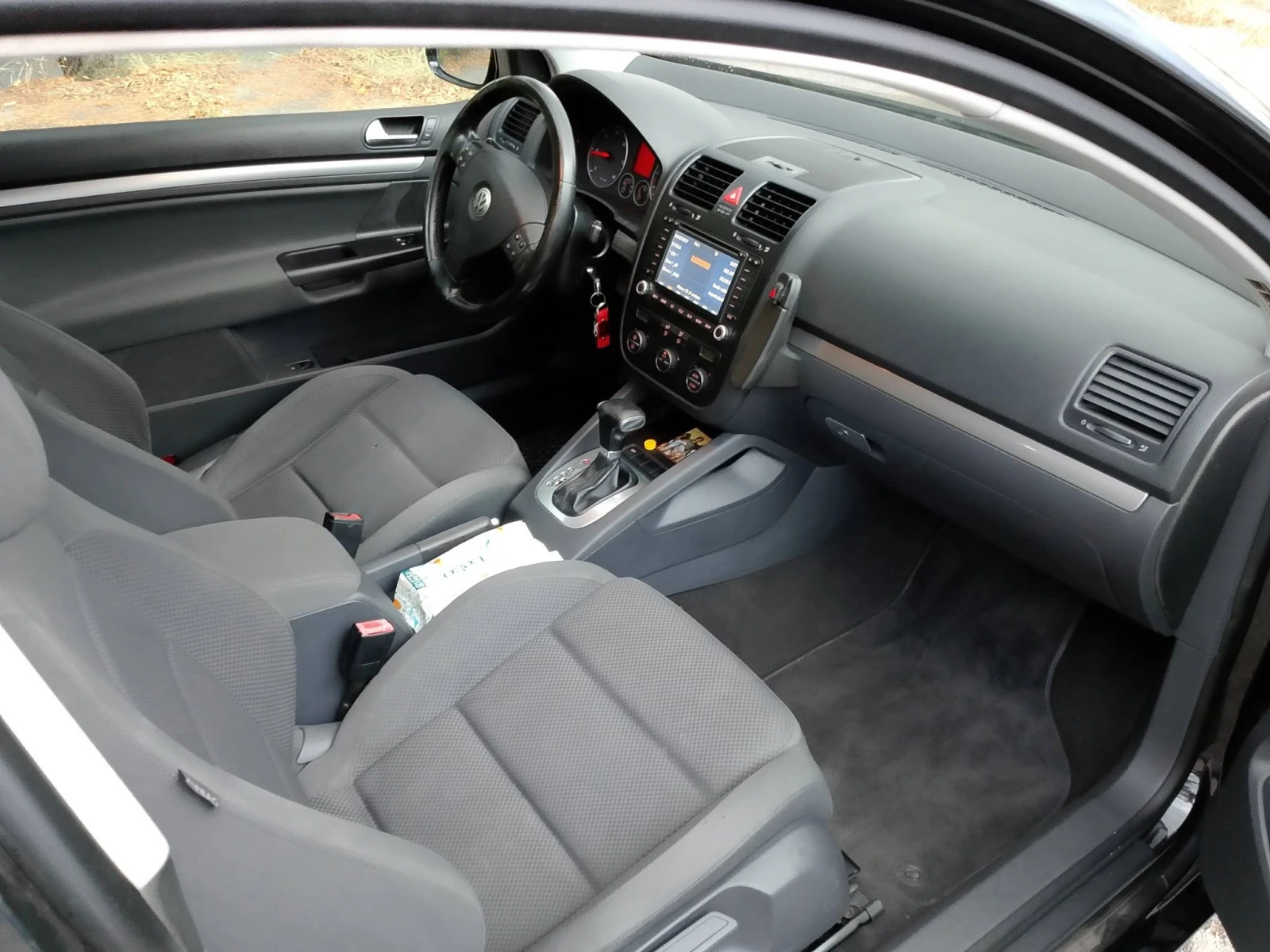 VW Golf DSG, снимка 5 - Автомобили и джипове - 56685972