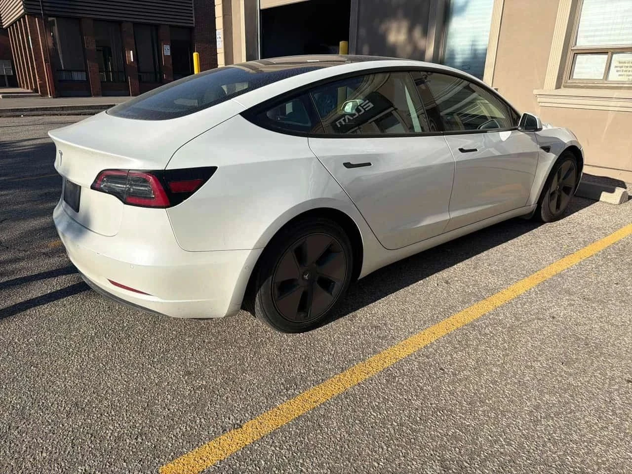 Tesla Model 3 | Mobile.bg � ����������� 3