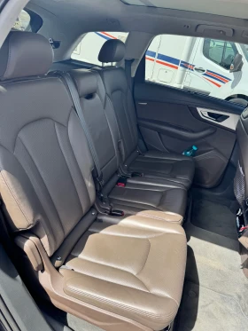 Audi SQ7, снимка 11