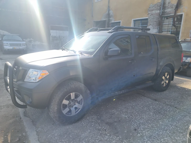 Nissan Frontier PRO-4X , снимка 6 - Автомобили и джипове - 49431357