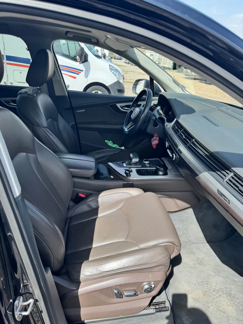 Audi SQ7, снимка 9 - Автомобили и джипове - 51540348