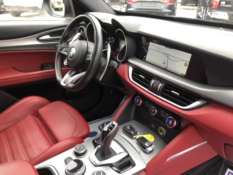Alfa Romeo Stelvio VELOCE Q4 FULL FULL, снимка 10 - Автомобили и джипове - 52933416