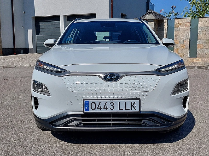 Hyundai Kona 64kw Blulink, снимка 3 - Автомобили и джипове - 52935153