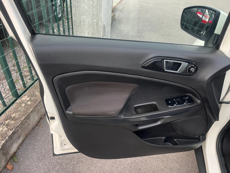 Ford EcoSport 1.0 TURBO , снимка 11 - Автомобили и джипове - 53013062