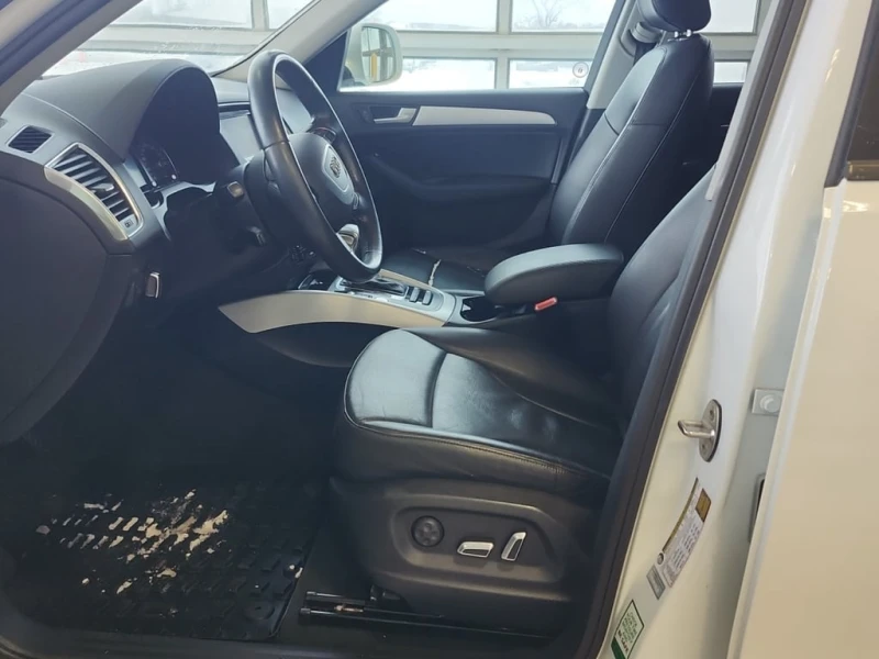 Audi Q5 * 2.0T KOMFORT * CARFAX * БЕЗ ПЪРВОНАЧАЛНА ВНОСКА, снимка 5 - Автомобили и джипове - 53186908