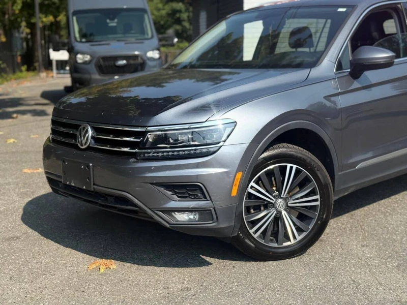 VW Tiguan Highline* 4Motion* АвтоКредит* (Цена до БГ), снимка 2 - Автомобили и джипове - 53247531