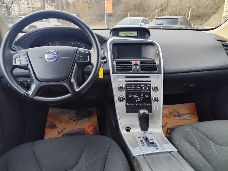 Volvo XC60 2.4D-4* 4X4* АВТОМАТИК* LED* , снимка 8 - Автомобили и джипове - 53380278