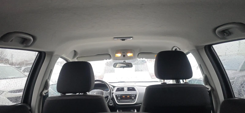 Suzuki SX4 S-Cross 1.6 DDIS 4X4 ALL GRIP KEYLESS GO CAR PLAY 100%км, снимка 16 - Автомобили и джипове - 53473794
