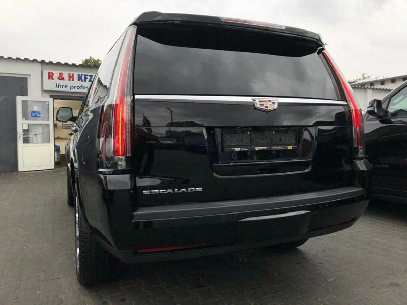 Cadillac Escalade 6.2 V8  - изображение 7