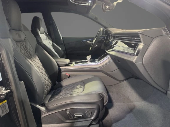 Audi Q8 50 TDI Quattro = NEW= S-line/Black Optics Гаранция - изображение 10