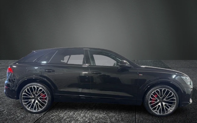 Audi Q8 50 TDI Quattro = NEW= S-line/Black Optics Гаранция - изображение 4