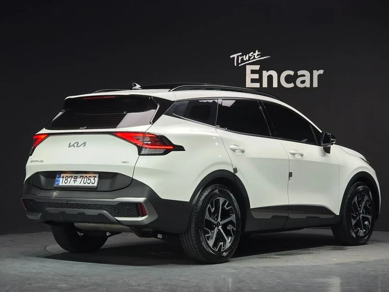 Kia Sportage Nobleless Gravity 2WD| 226к.с.| ВКЛ.ТЕХНОТЕСТ, снимка 2 - Автомобили и джипове - 55441358