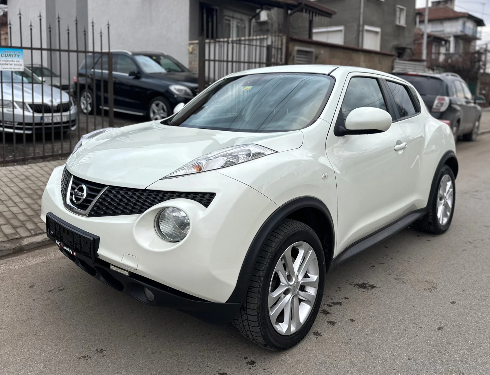 Nissan Juke 1, 6 Turbo/4* 4/Keyless, Автоматик, Навигация, Кам - изображение 7