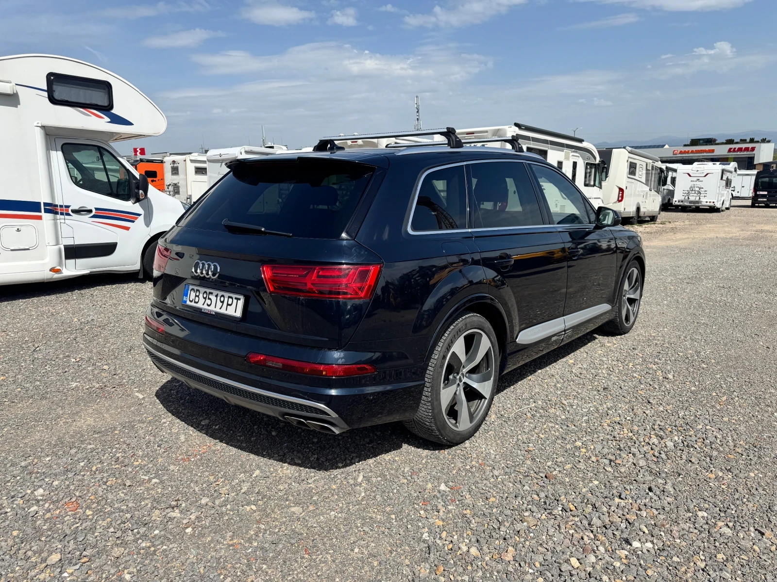 Audi SQ7  - изображение 7