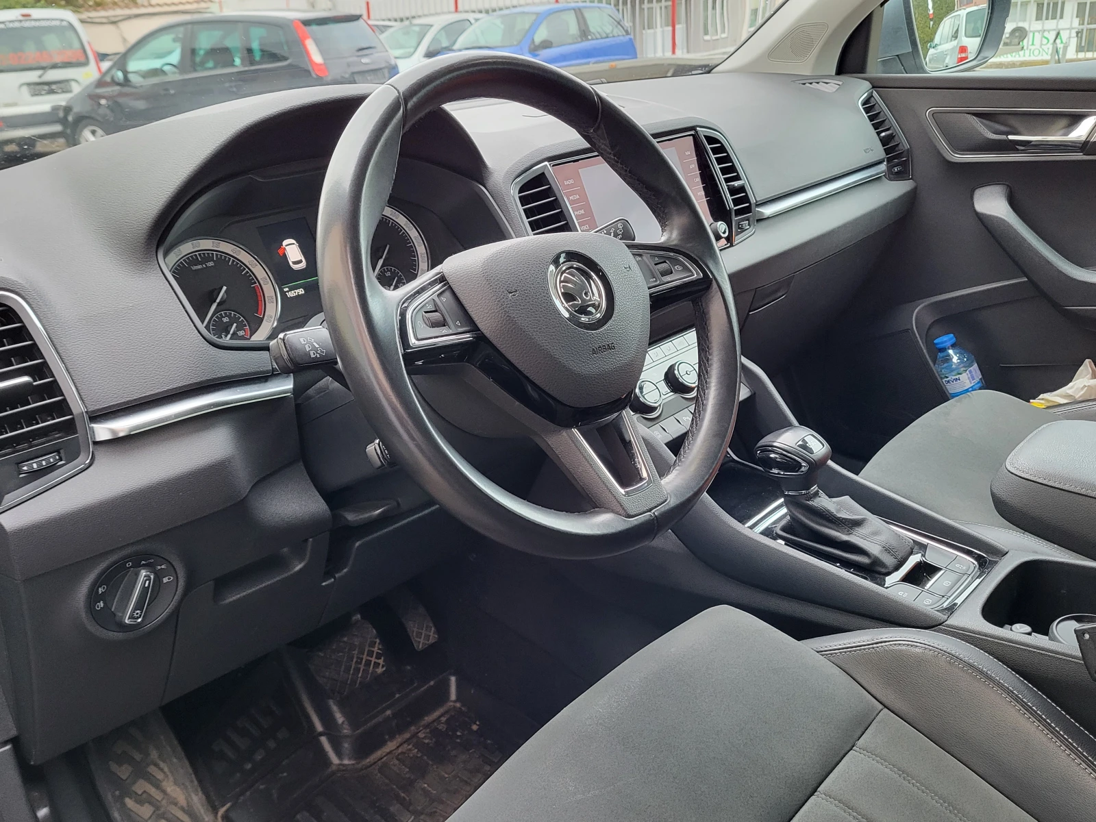 Skoda Karoq 1, 6 D STYLE FULL-КАЧВАШ СЕ И КАРАШ !!! - изображение 7