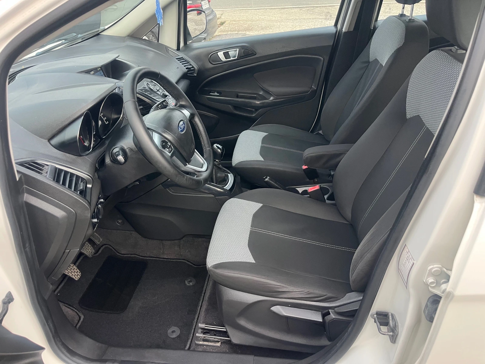 Ford EcoSport 1.0 TURBO  | Mobile.bg � ����������� 10